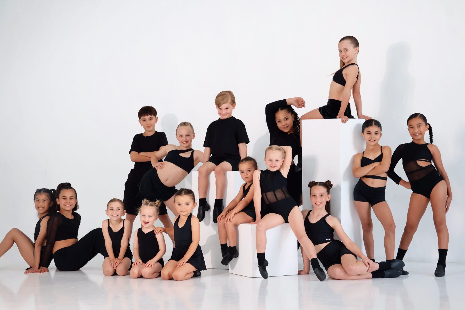 Vanguard performers mid-routine in the Malaga studio