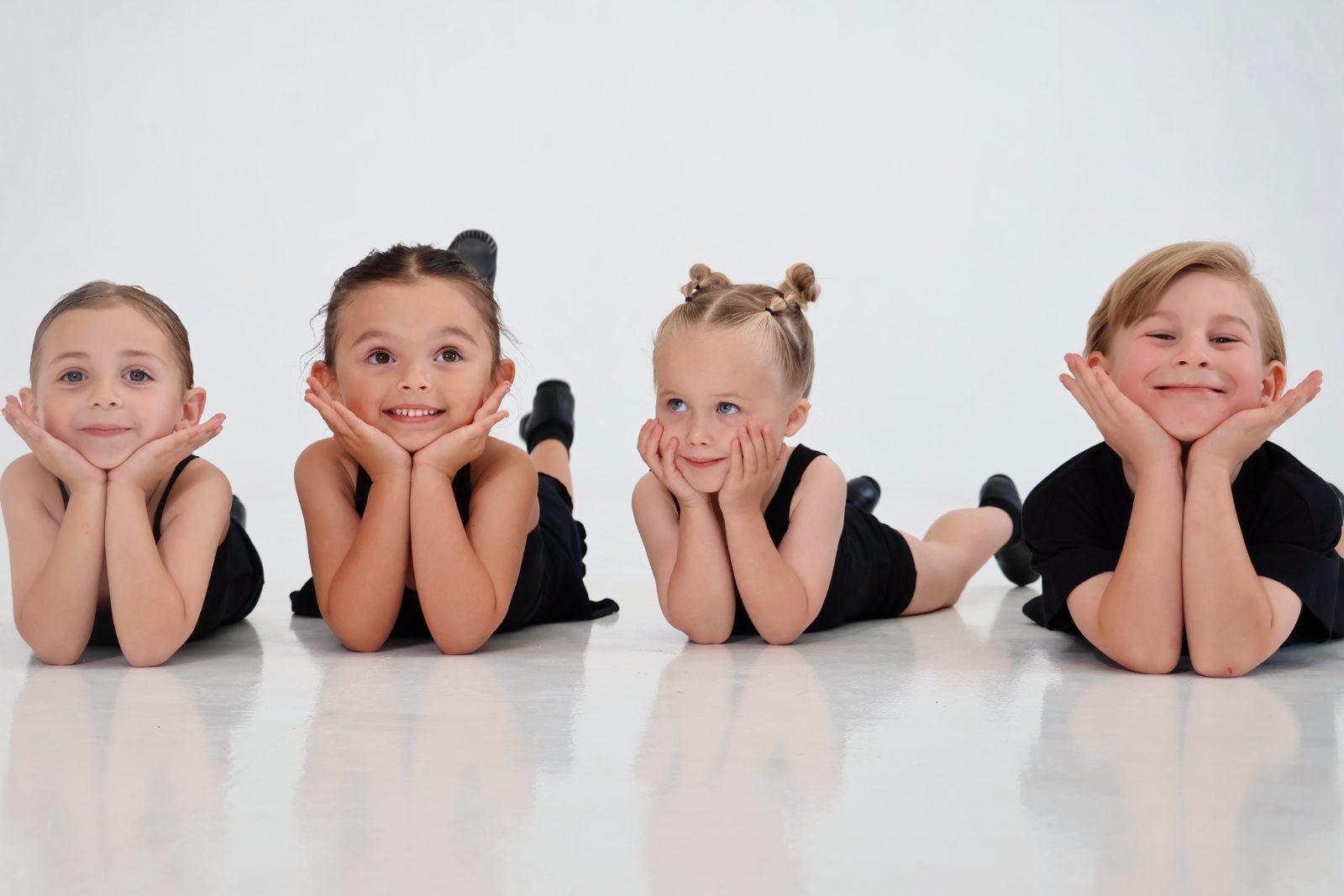 A class training at Vanguard Performing Arts